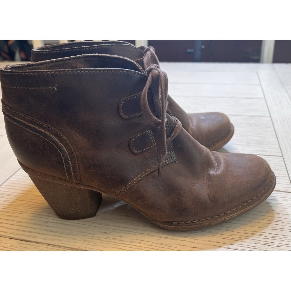 Clark's Carleta Lyon Brown Leather Ankle Bootie, Lace Up, 3"‎ Heel, Sz 10M